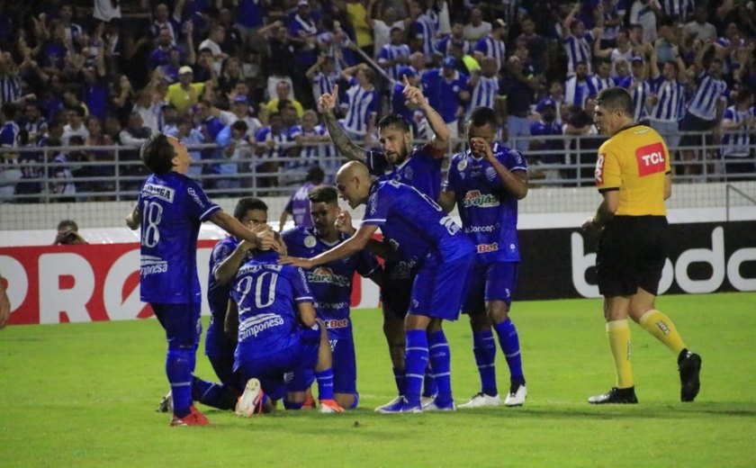 CSA pressiona no segundo tempo e empata em gol contra do Cruzeiro após jogada de Apodi