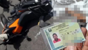 Jovem morre após ser atingido por caminhão em colisão em Maceió