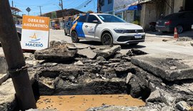 Infraestrutura realiza desobstrução e manutenção de galeria em via do Trapiche da Barra