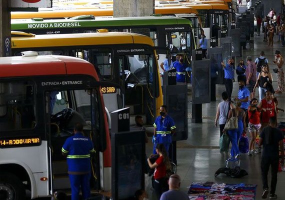 Após sete altas seguidas, setor de serviços recua 8,5% em Alagoas no mês de janeiro
