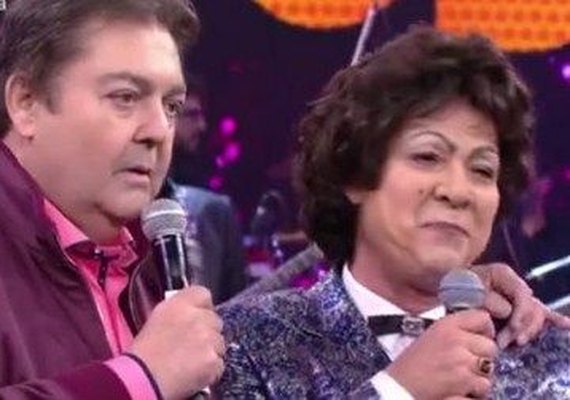 Faustão faz piada do Cauby Peixoto do Show dos Famosos e constrange ator