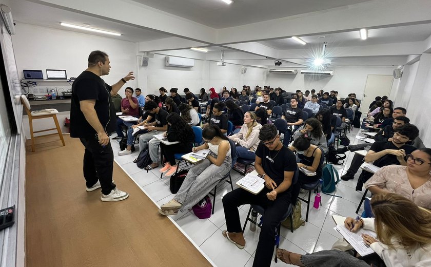 SL Educação anuncia campanha nacional de preparação para o ENEM 2026 com foco em acessibilidade e resultado