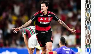 Com dois gols de Pedro, Flamengo vence Fluminense pelo Brasileirão