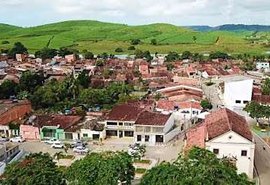 Criança de nove anos perde cinco dentes após ser atropelada por homem em cavalo