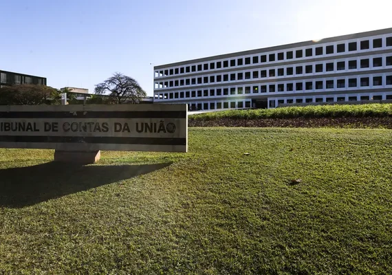 Câmara aprova PEC que considera tribunais de Contas órgãos permanentes