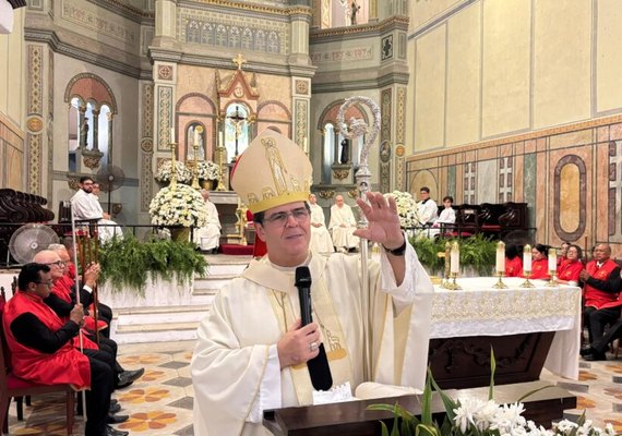 Arquidiocese de Maceió proíbe uso da Igreja em campanhas eleitorais de 2026