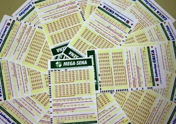 Mega-Sena acumula novamente e prêmio principal vai para R$ 42 milhões