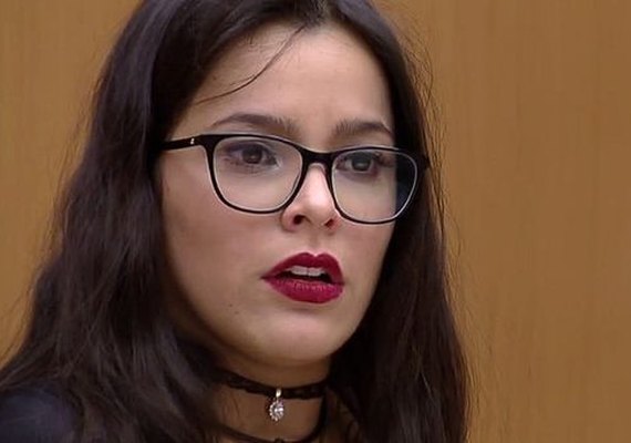 'BBB 17': Emilly culpa pressão dentro da casa por conflitos com Marcos