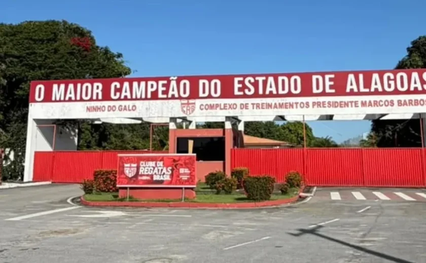 CRB destaca novo status de maior campeão de Alagoas em fachada do CT Ninho do Galo