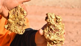 Explosão rara no espaço pode explicar origem do ouro