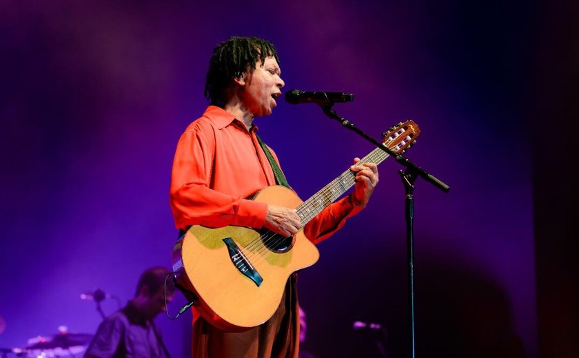 Djavan é homenageado pelo 'Som Brasil' nesta quarta-feira (13)