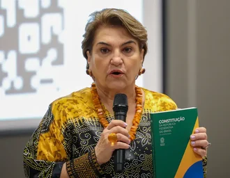 'Temos que agir', diz ministra das mulheres sobre estupro no Rio