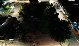 Praça do Canaã fica sem iluminação e população cobra providência da Prefeitura de Maceió