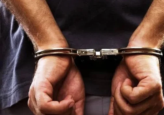 Jovem de 26 anos é preso em flagrante após agredir a mulher e ameaçar sogro de morte