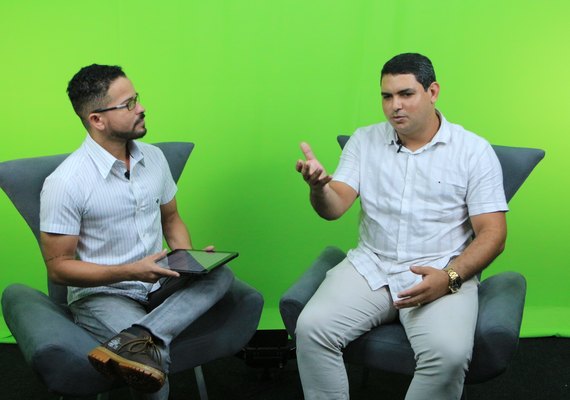 Maestro fala sobre carreira, prêmios e comando de três fanfarras