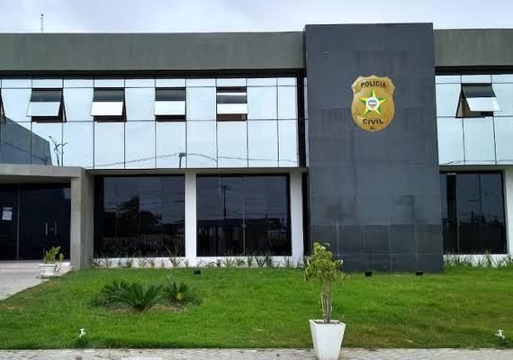 Comissão da OAB/AL acompanha oitiva da esposa de desaparecido após abordagem policial