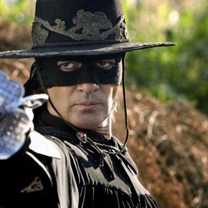 Zorro: O mascarado que encantou gerações - Universo Retrô