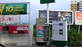 Valor da gasolina comum passa dos R$ 7 na capital