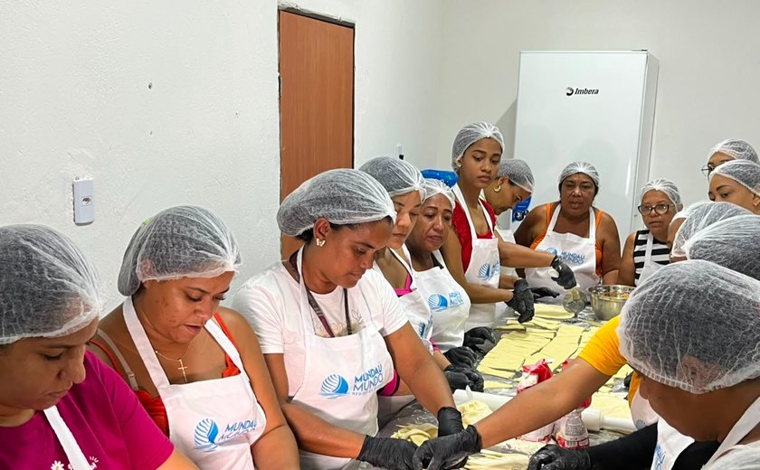 Com receitas inovadoras utilizando sururu, projeto inicia aulas gratuitas de gastronomia para 120 mulheres