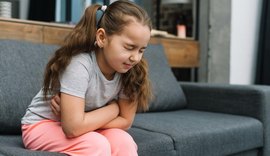 Dor de barriga frequente em crianças pode indicar outros problemas