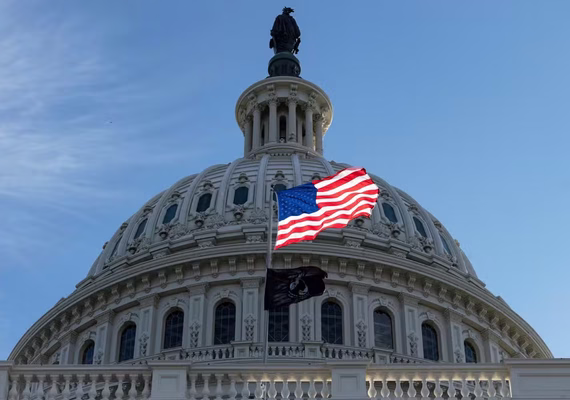 Senado dos EUA aprova projeto que põe fim ao 'shutdown'; decisão segue para a Câmara