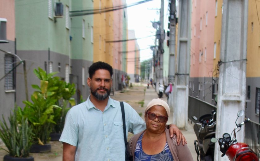 Projeto de finanças solidárias no Vergel do Lago rende homenagem a professor da UFAL