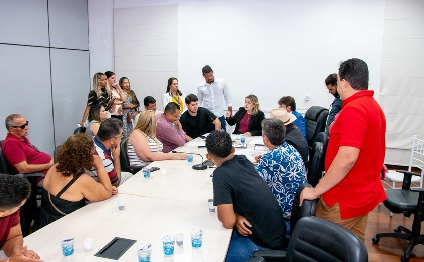 Parlamentares recebem atualizações sobre obras do Novo Mercado da Produção