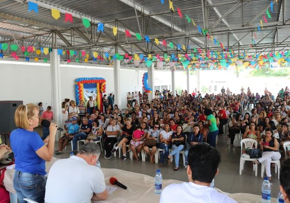Servidores dizem “não” à proposta de reajuste salarial da Prefeitura de Maceió