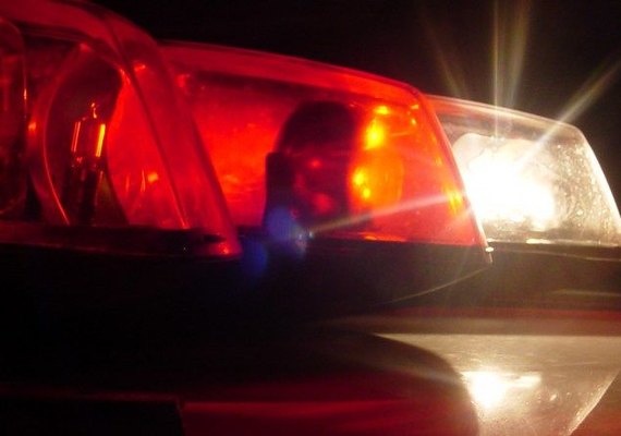 Homem é preso após bater em viatura da PM com sinais de embriaguez