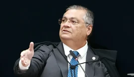 Flávio Dino pede à PF apuração de ameaças após voto para condenar Bolsonaro