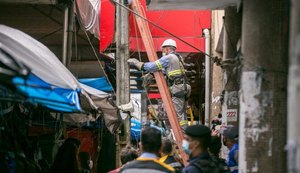 Ação remove ligações elétricas clandestinas em ruas do Centro