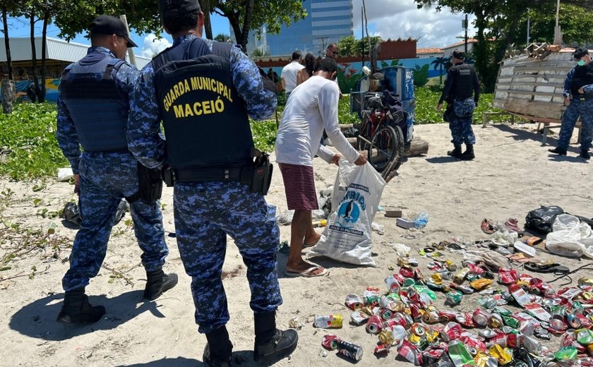 Guarda Municipal prende em flagrante suspeito e apreende armas brancas na Nova Orla de Maceió