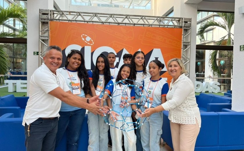 Alunos de escolas municipais participam do SigmaFestival em Maceió