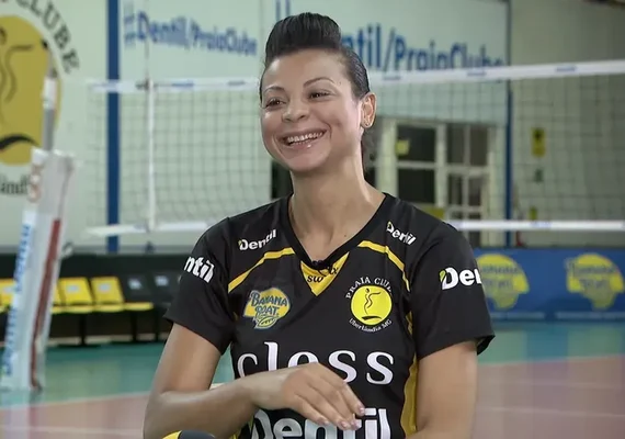 PC investiga morte da ex-jogadora de vôlei e campeã olímpica Walewska Oliveira
