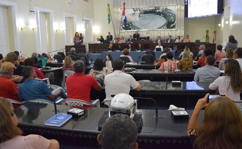 Quase 90% dos deputados estaduais irão tentar reeleição em Alagoas