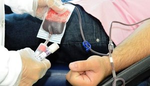 Com apenas 8% do estoque de sangue, Hemoal faz coleta na Ponta Verde e Jacintinho