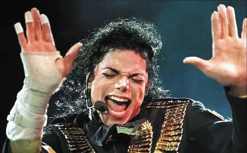 Série sobre julgamento de Michael Jackson ganha trailer na Netflix