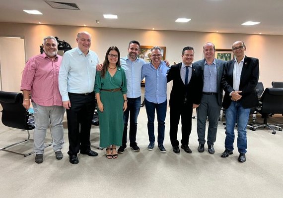 Professor da Ufal pede que universitários participem de levantamento sobre auxílio-transporte
