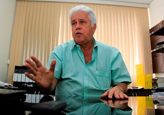 José Thomaz Nonô toma posse como secretário municipal de Saúde