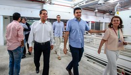 Prefeito inaugura Sala do Empreendedor no Shopping Popular