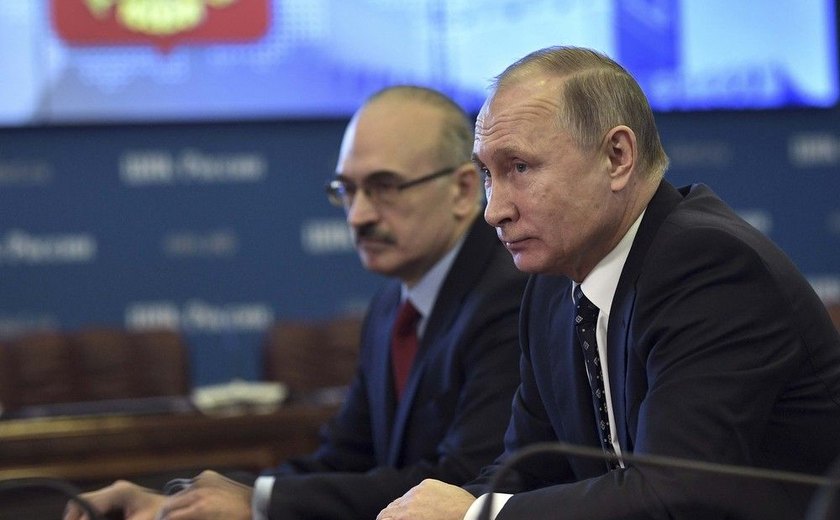 Vladimir Putin registra candidatura para concorrer à reeleição na Rússia em 2018