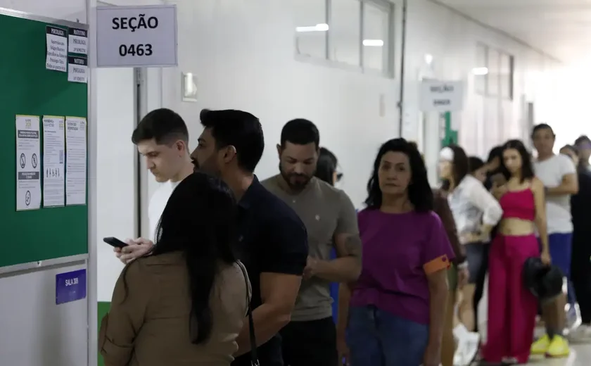 Dados sobre comparecimento de eleitores estão em processamento, informa TSE