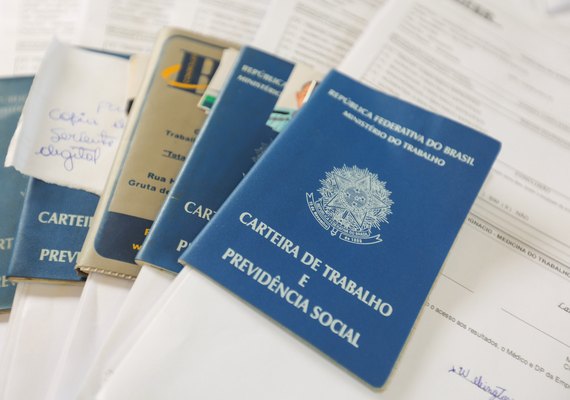 Secretaria do Trabalho inicia a semana com 1.247 vagas de emprego por meio do Sine Maceió