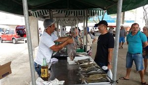 Feira do Peixe Vivo comercializa nove toneladas de pescados na Semana Santa