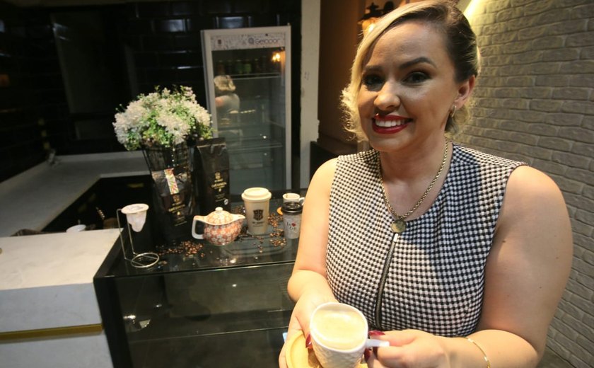 Empresária vence barreiras e populariza consumo de cafés especiais em AL