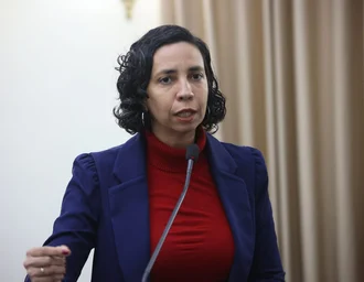 Deputada propõe alteração em lei estadual que trata de política de cotas