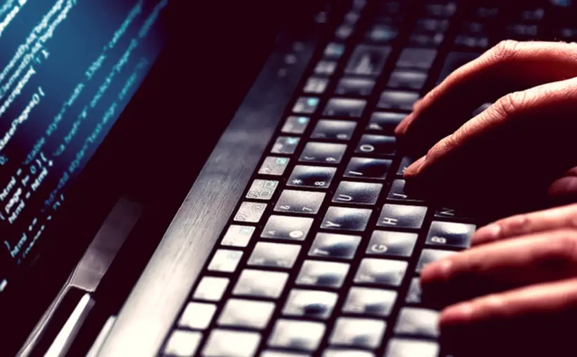 Falsos anúncios sobre Desenrola Brasil enganam usuários nas redes