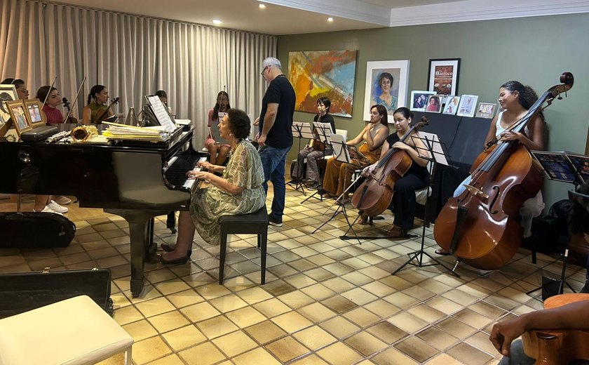 Governo de Alagoas promove o espetáculo 'Mulheres em Cena – Entre Flores e Delicadezas'