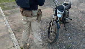 PRF recupera moto roubada em Colônia Leopoldina