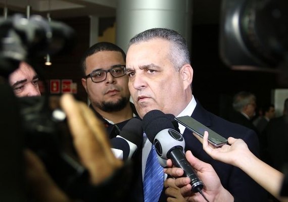 Covid-19: Tomografia revela aumento de comprometimento pulmonar